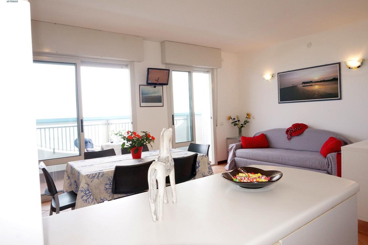 Colorado Lignano Apartment Lignano Sabbiadoro Ngoại thất bức ảnh