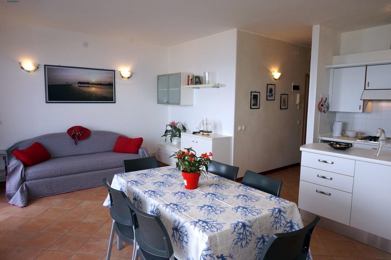 Colorado Lignano Apartment Lignano Sabbiadoro Ngoại thất bức ảnh