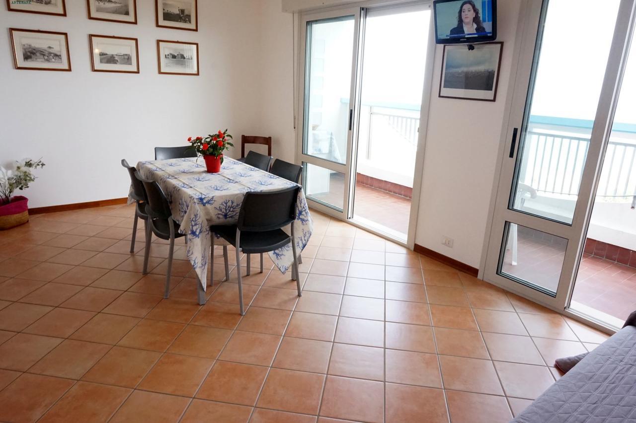 Colorado Lignano Apartment Lignano Sabbiadoro Ngoại thất bức ảnh