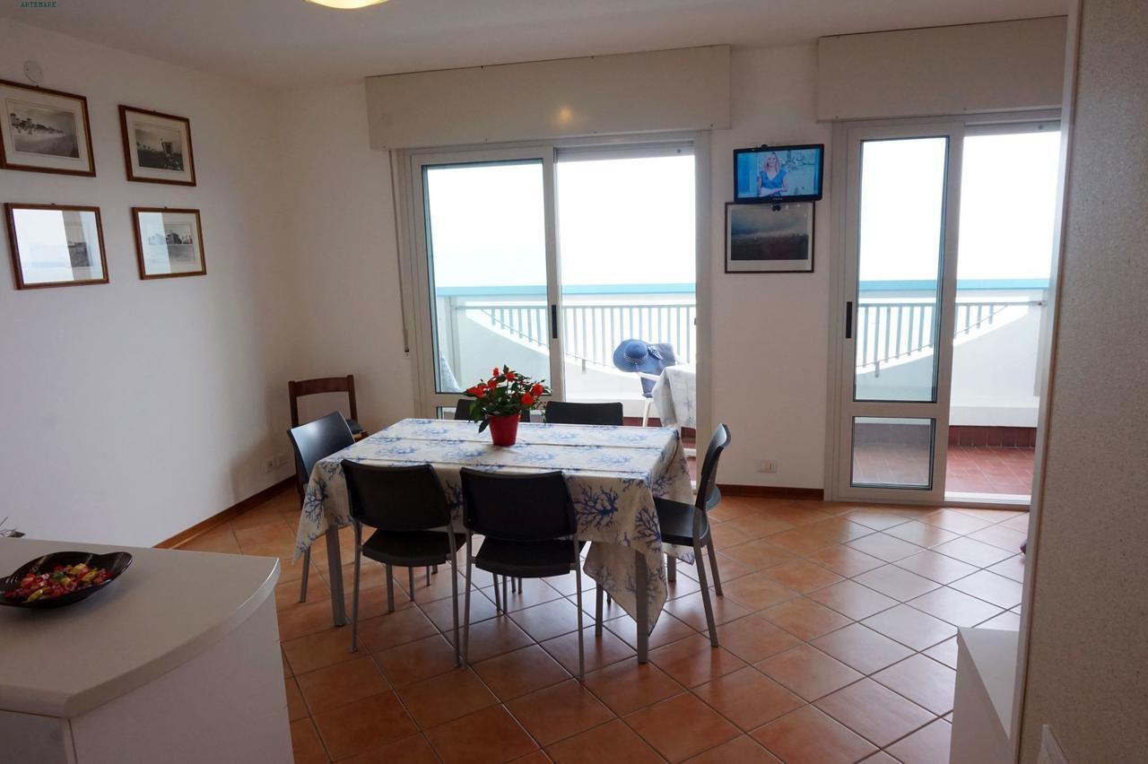 Colorado Lignano Apartment Lignano Sabbiadoro Ngoại thất bức ảnh